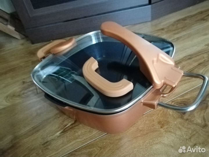 Сковорода квадратн.24х24см для всяких плит и духвк