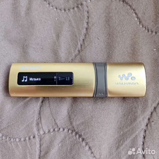 Плеер Sony MP3 Walkman 4GB Gold