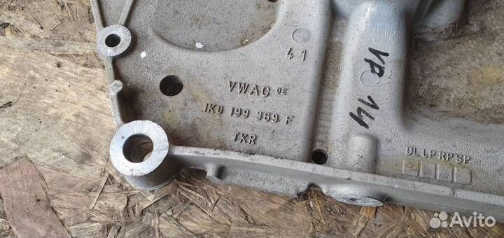 Подрамник Volkswagen Golf V 2003-2009