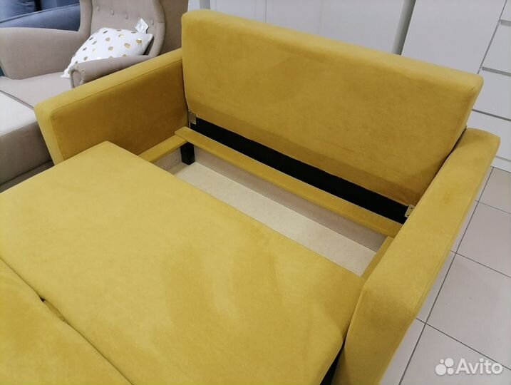 Мини диван раскладной жёлтый