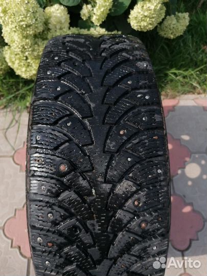 Nordman Nordman 4 215/65 R16