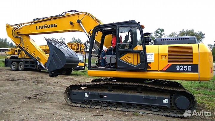 Экскаватор LiuGong 925E