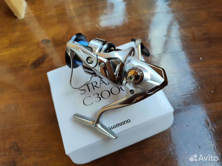 Shimano stradic 2019 C3000