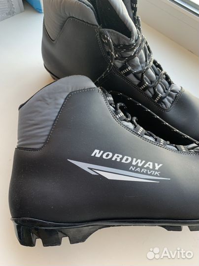 Лыжные ботинки 45 размер