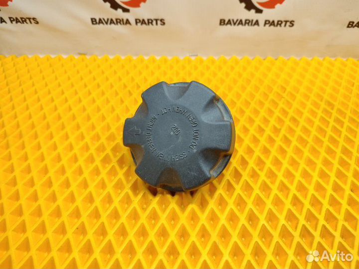 Крышка расширительного бачка Bmw 7 F01 3.0 N54