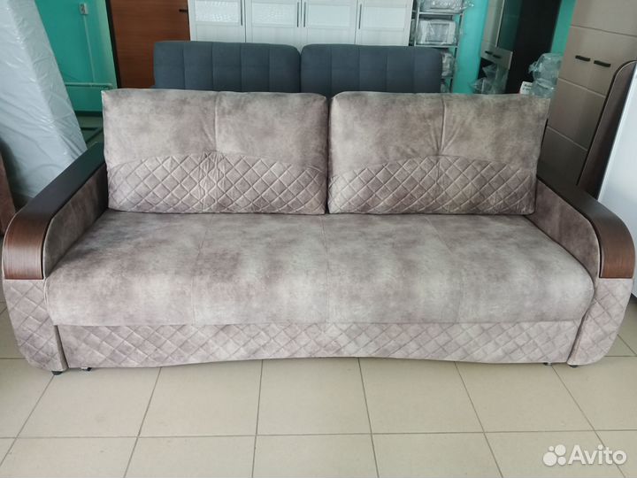 Диван 