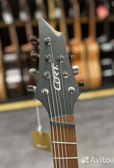 Семиструнная электрогитара Cort (новая)