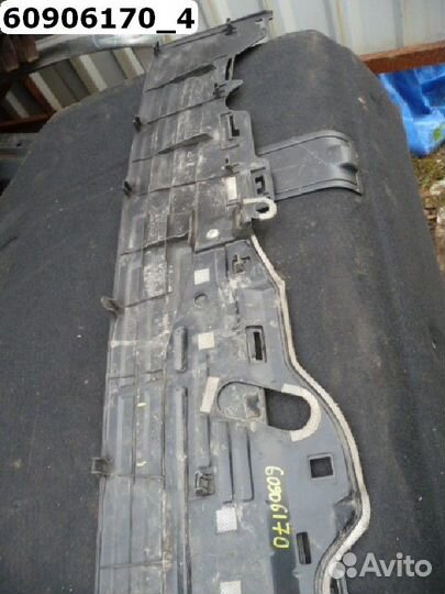 Накладка заднего бампераLand Cruiser 150 Prado