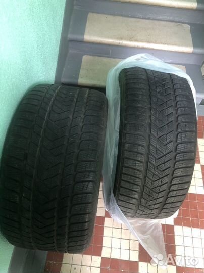 Pirelli Winter Sottozero 3 275/35 R21 и 315/30 R21 105