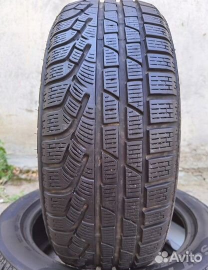 Pirelli Winter Sottozero 205/55 R17 95H
