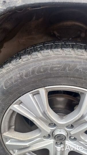 Yokohama Advan Neova AD08R 225/65 R17