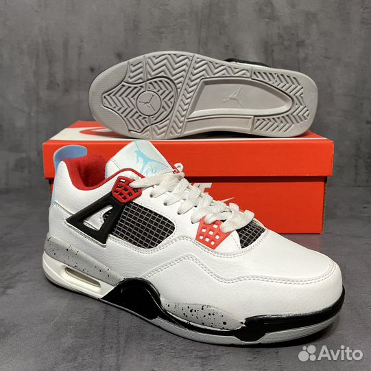 Кроссовки Nike Air Jordan 4