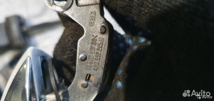 Ручка передняя левая Ауди А8 Д4