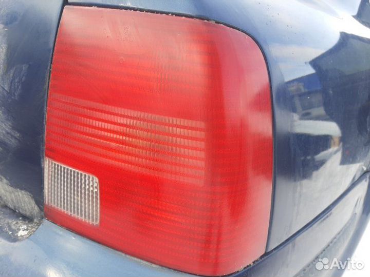 Фонарь задний правый Volkswagen Passat B5 AEB 1998