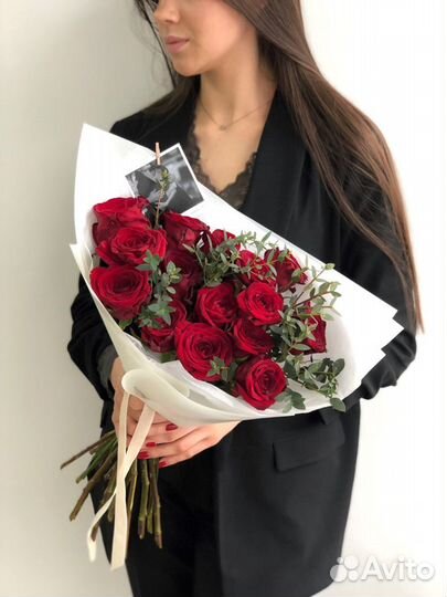 Букет из красных роз