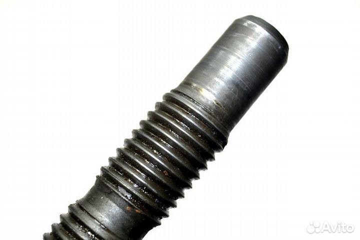 Болт рессорного кронштейна, передний мост scania G