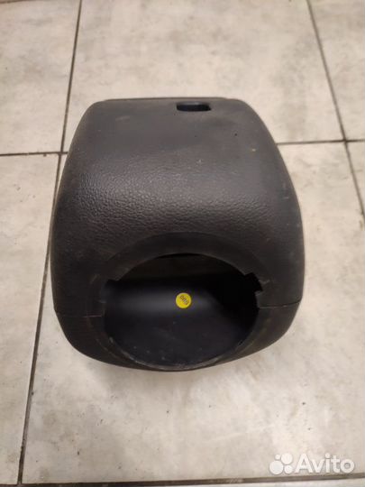 Кожух рулевой колонки Volkswagen Polo седан 1.6