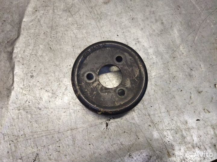 Шкив помпы Ford Focus 2 2005-2008