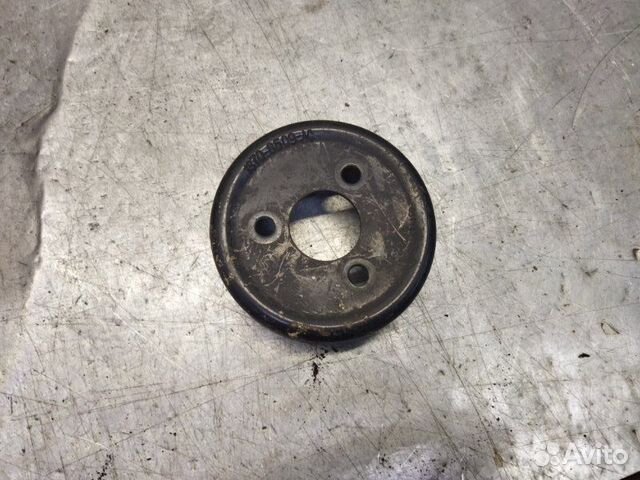 Шкив помпы Ford Focus 2 2005-2008