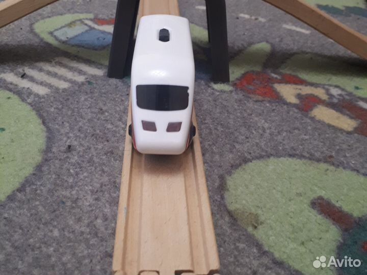 Паравоз и железная дорога IKEA