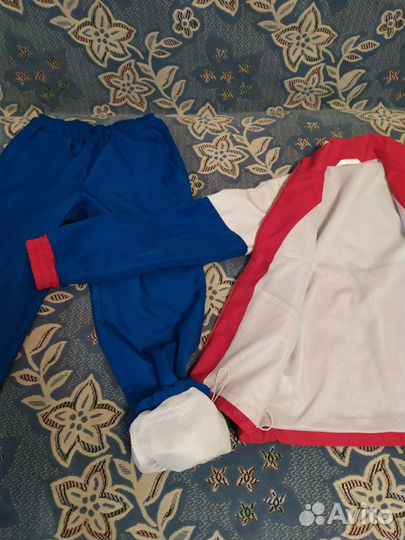 Спортивный костюм