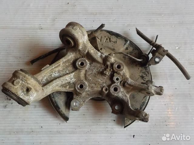 Кулак поворотный honda civic 4D задний правый