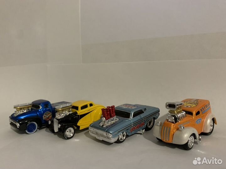 Машинки maisto muscle machines 1:64