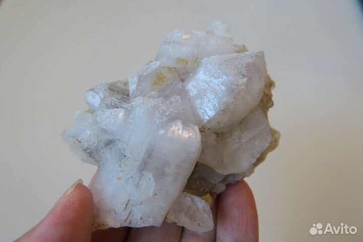 Минерал Друза кварца с аметистовым нацветом