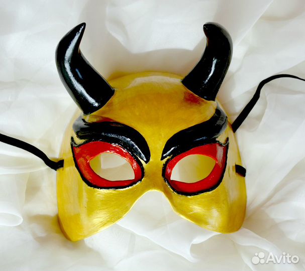 Маска карнавальная демон с рогам Мефистофель