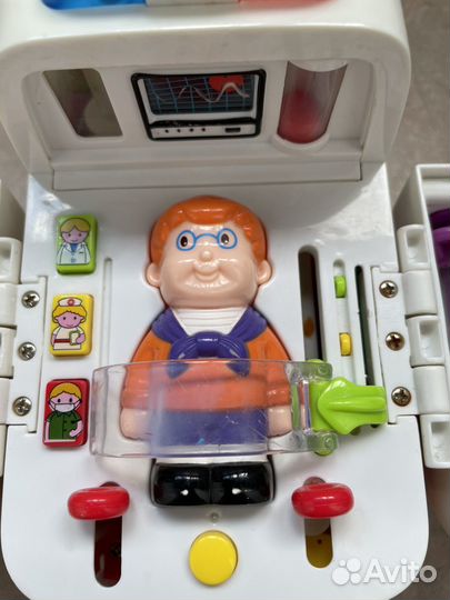 Машинка скорая помощь