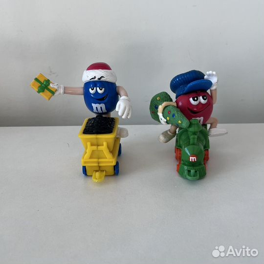 Фигурки M&M's