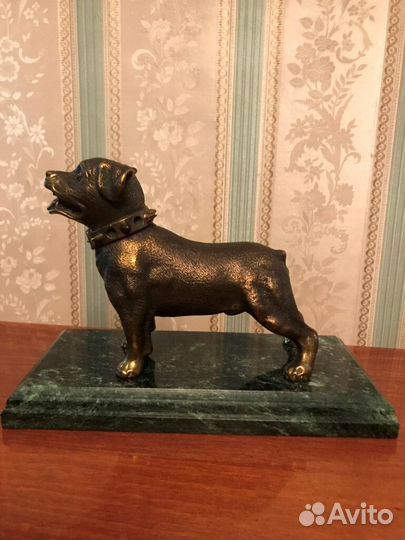 Бронзовая статуэтка Ротвейлер