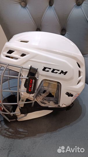 Шлем хоккейный детский юниорский CCM белый