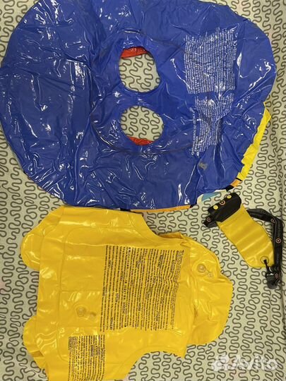 Детский надувной жилет, круг (с ножками), чехол