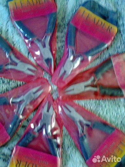 Продаю кусачки для ногтей новые