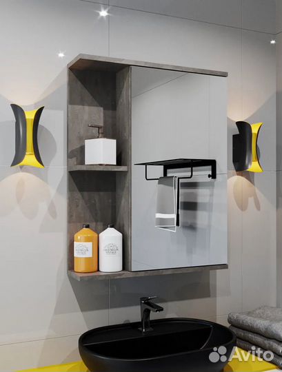 Шкаф пенал в ванную комнату