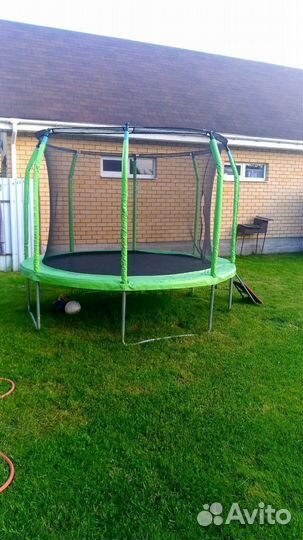 Батут каркасный с защитной сеткой