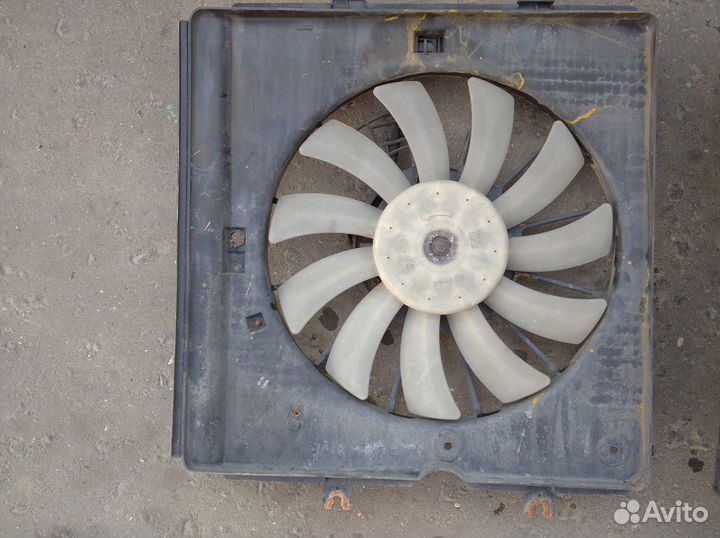 Вентилятор радиатора Honda CR-V 2002-2006