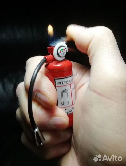 Зажигалка газовая