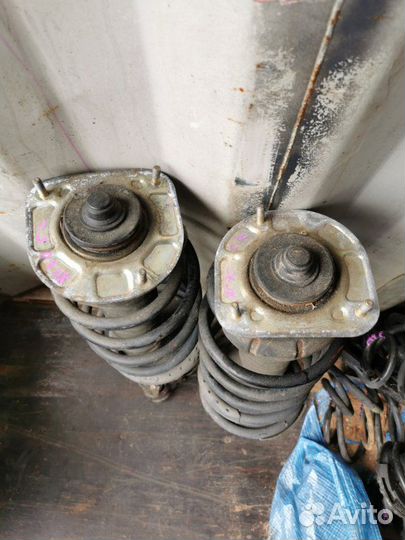 Стойка подвески передняя Volvo Xc70 B5254T 2004