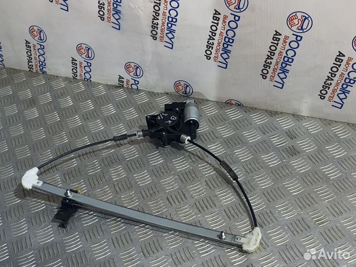 Стеклоподъемник Mazda 3 (BK) I (2003–2006)