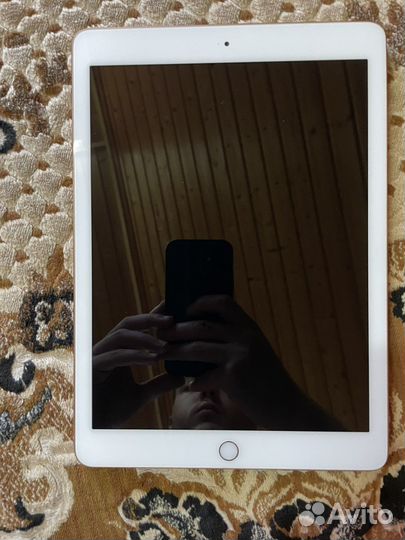 iPad 6 2018 32gb WI-FI