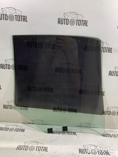 Стекло двери заднее левое Renault Symbol K7JA700