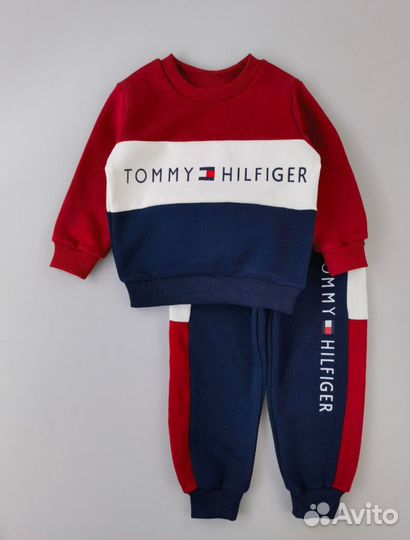 Костюм на мальчика Tommy Hilfiger 116/122