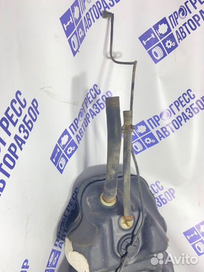 Бензобак Great Wall Hover H2 внедорожник 2.4