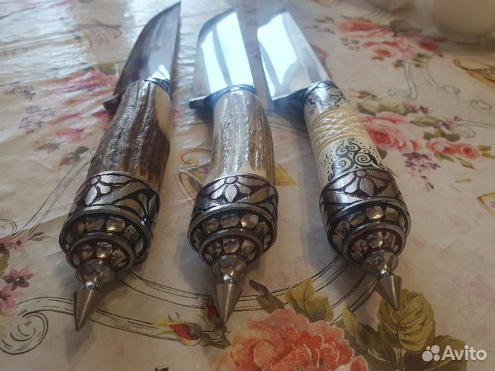 Ножи из клапана подарочный ручной работы