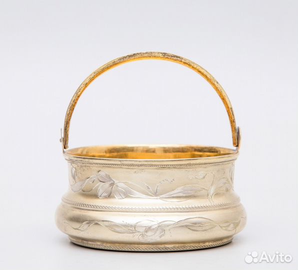 Изделия из серебра антиквариат