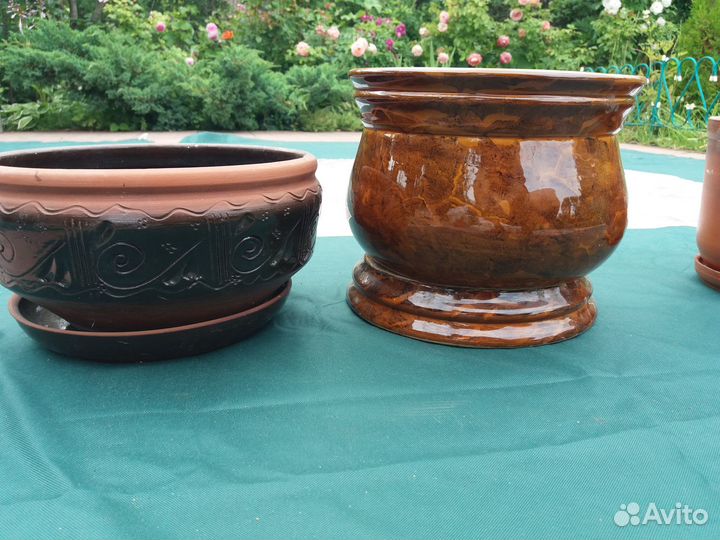 Большие керамические горшки