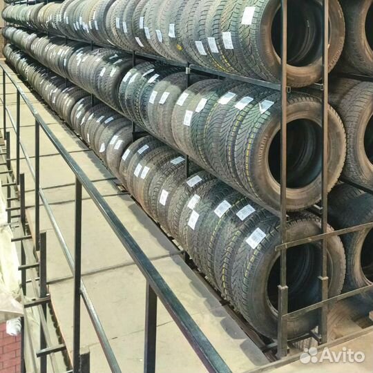 Kumho Solus TA51 215/55 R17 94L