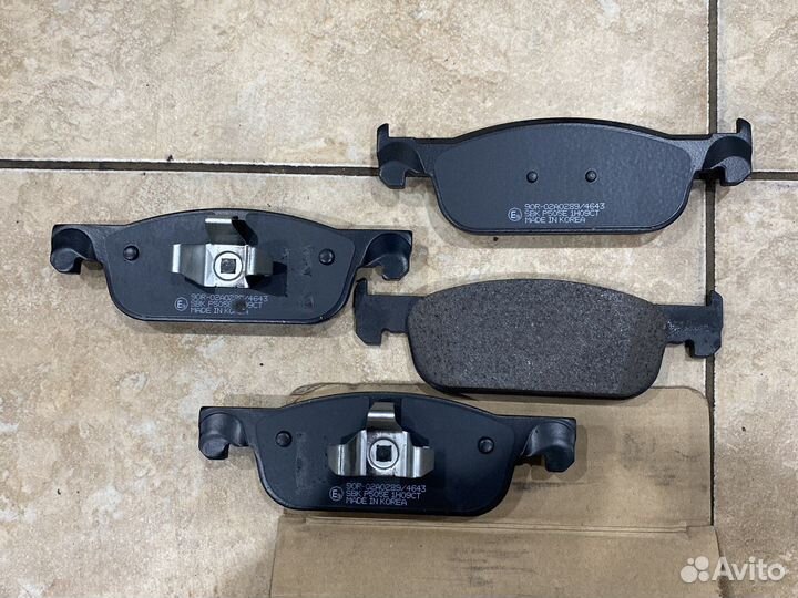 Колодки тормозные передние Logan 13